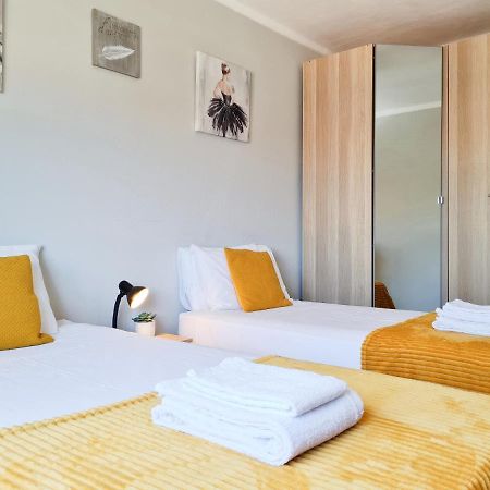 Casa Tombua - Pool - Beach & Center 300M - Ac - Wifi Карвоейру Экстерьер фото